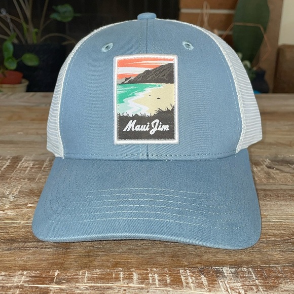 Maui Jim Other - NWOT Maui Jim trucker hat